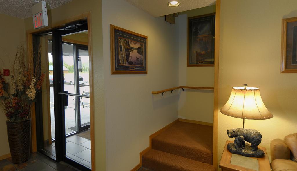 America'S Best Value Inn & Suites International Falls Exterior foto